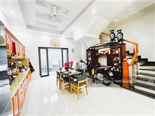 Chính chủ cần bán nhà 1 trệt 2 lầu sân thượng, mặt tiền 6m, lê đình quản, p. cát lái q2, chỉ 9,3tỷ