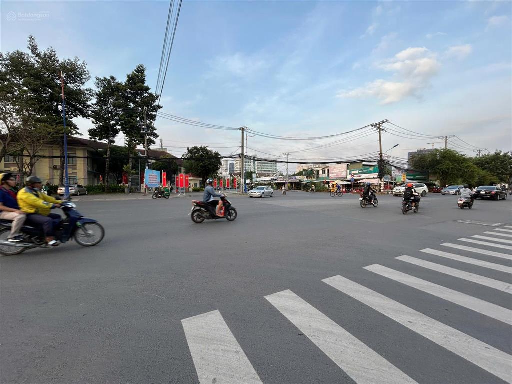 [độc quyền] bán nhanh nhà phố siêu vip, mặt tiền 280a lương định của, 4 tầng + hầm, sẵn hđ thuê