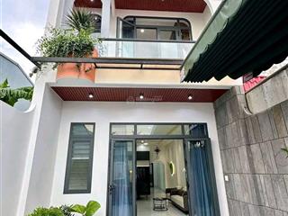 Vợ chồng tôi bán nhà giá 2tỷ850/66,2m2 đường 5,8m hồ văn huê  phường 9  phú nhuận, cho thuê 18tr