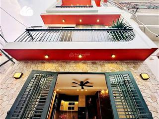 Giảm giá nhà quận 10, chỉ 3tỷ430/80,7m2, đường oto tô hiến thành, cho thuê 25tr, gần go! miền trung