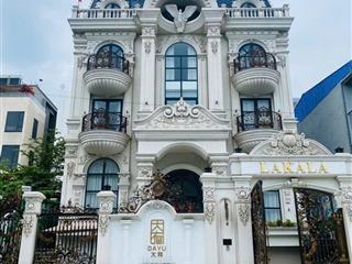 Bán biệt thự ngay sông sài gòn, p. thạnh mỹ lợi, quận 2. dt 15x20m, hầm, lửng 3 lầu, giá 130 tỷ