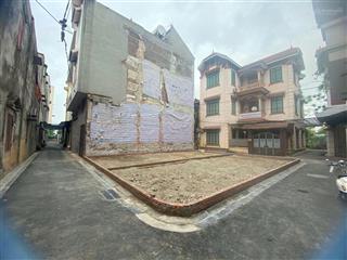 Hiếm lô góc 3 mặt tiền, 120m2 thiết bình  vân hà, đường thông ô tô tứ phía, 3 bước chân ra nvh