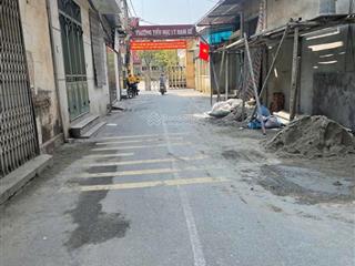 Bán đất Trạm Trôi, Hoài Đức, Phân Lô Ô Tô, 38m2. Giá: 5,7 tỷ