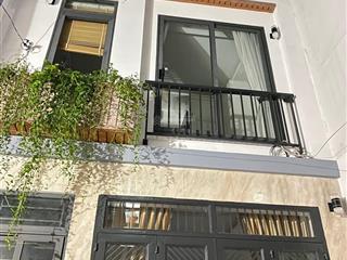 Chủ thiện chí bán nhà nguyễn thượng hiền, p5, phú nhuận, giá 3tỷ990, dt 82,8m2, hđ thuê 22tr/th