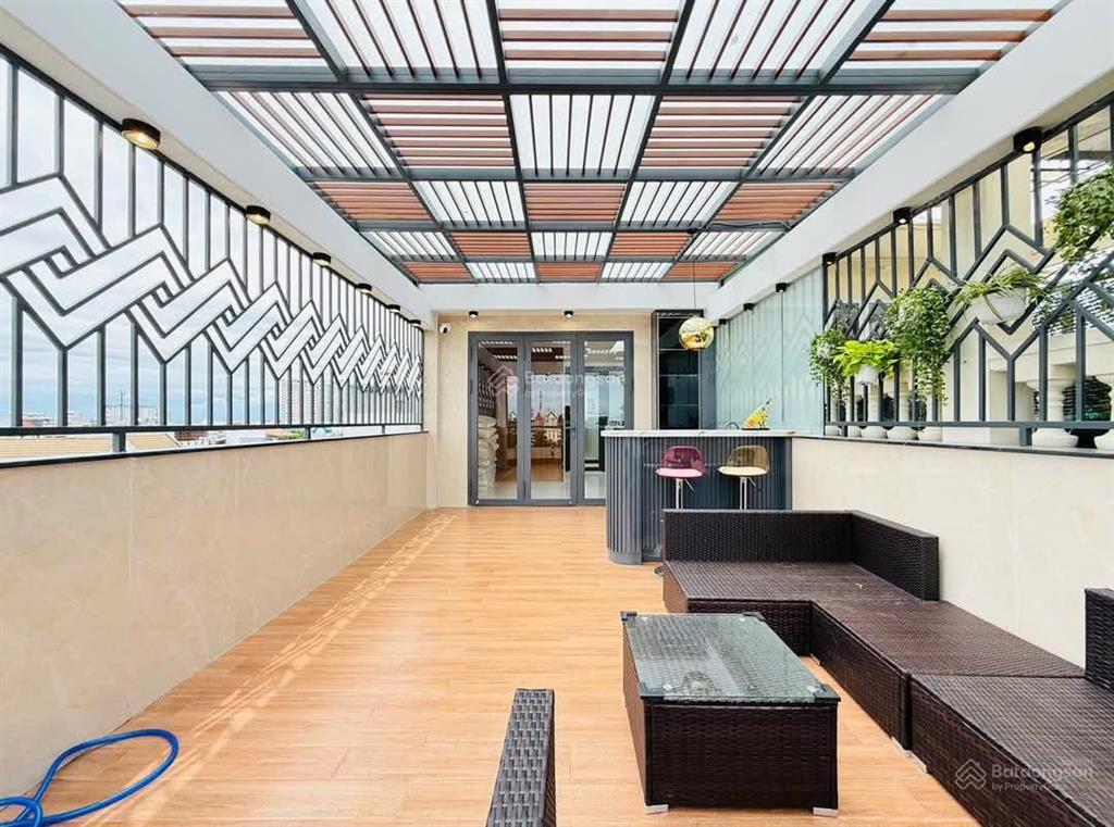 Chính chủ cần bán nhà hoàng diệu, p13, q4, gần trường thpt nguyễn hữu thọ, giá 3tỷ990, dt 71,4m2