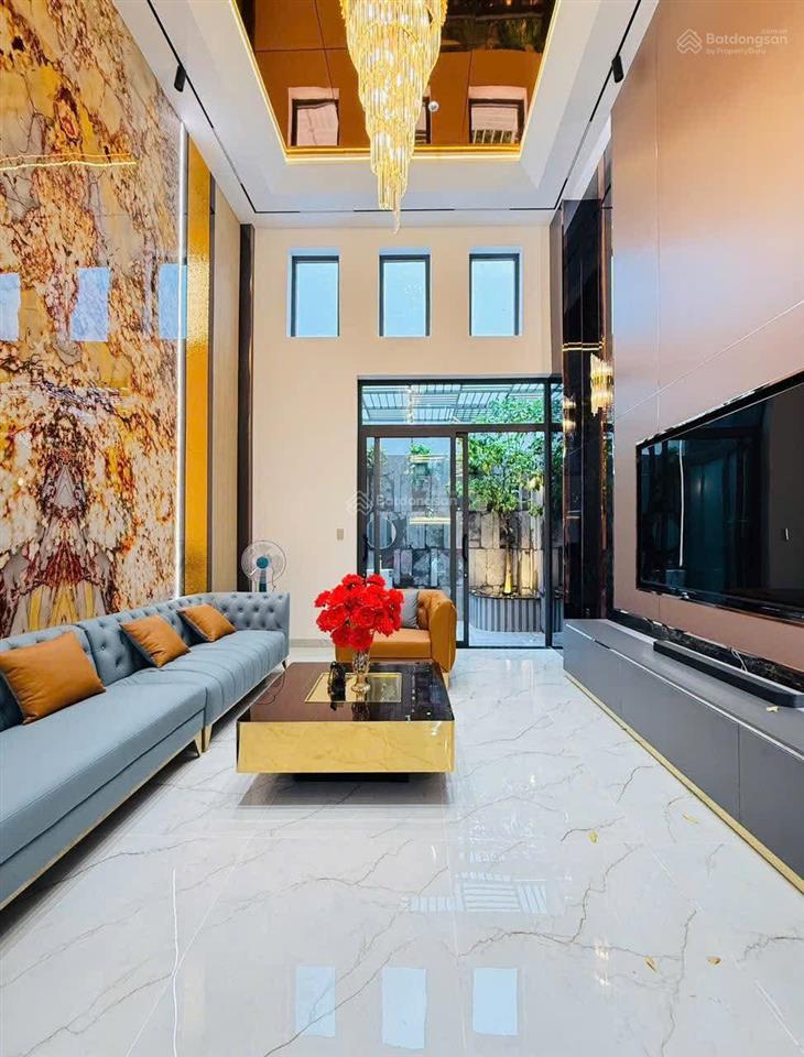 Chính chủ cần bán nhà hoàng diệu, p13, q4, gần trường thpt nguyễn hữu thọ, giá 3tỷ990, dt 71,4m2