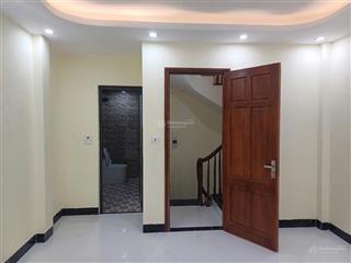 Nhà 5 tầng mới đẹp  cách ô tô 10m  đủ công năng, sổ đỏ chính chủ!