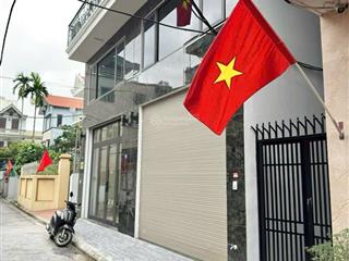 Bán nhà 6 tầng có thang máy lô góc 2 mặt thoáng mặt tiền rộng  oto vào nhà  trung tâm phường