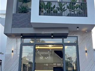 Nhà đẹp chốt ngay 2,25 tỷ tại đặng thùy trâm, dt 54m2, 2pn, 2wc, có sân phía trước