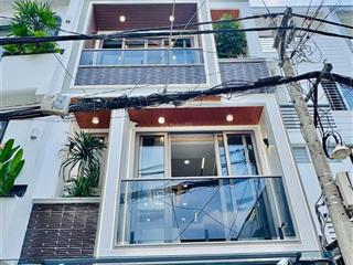 Xoay vốn bán nhanh nhà dt 52m2, giá 3tỷ350tr đường lê lai, phường 3, gò vấp. có sân thượng