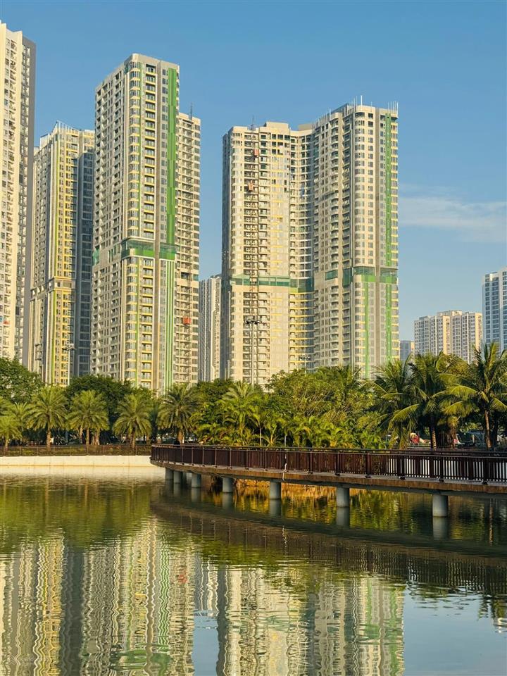 Bán căn hộ 2pn  2wc 55m2 giá 5.45 tỷ tòa vip lumiere evergreen tại vh smart city