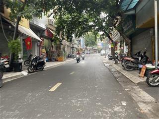 Bán nhà dốc tam đa, giáp quận tây hồ, ba đình, gần chợ, 5 tầng, 48m2,50m hồ tây, giá 12 tỷ