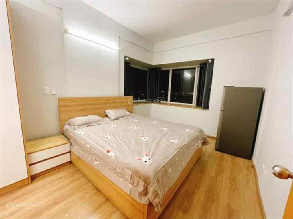 Cho thuê căn hộ 2pn tại chung cư charmington la pointe số 181 cao thắng q10 chỉ 18tr19tr/ tháng