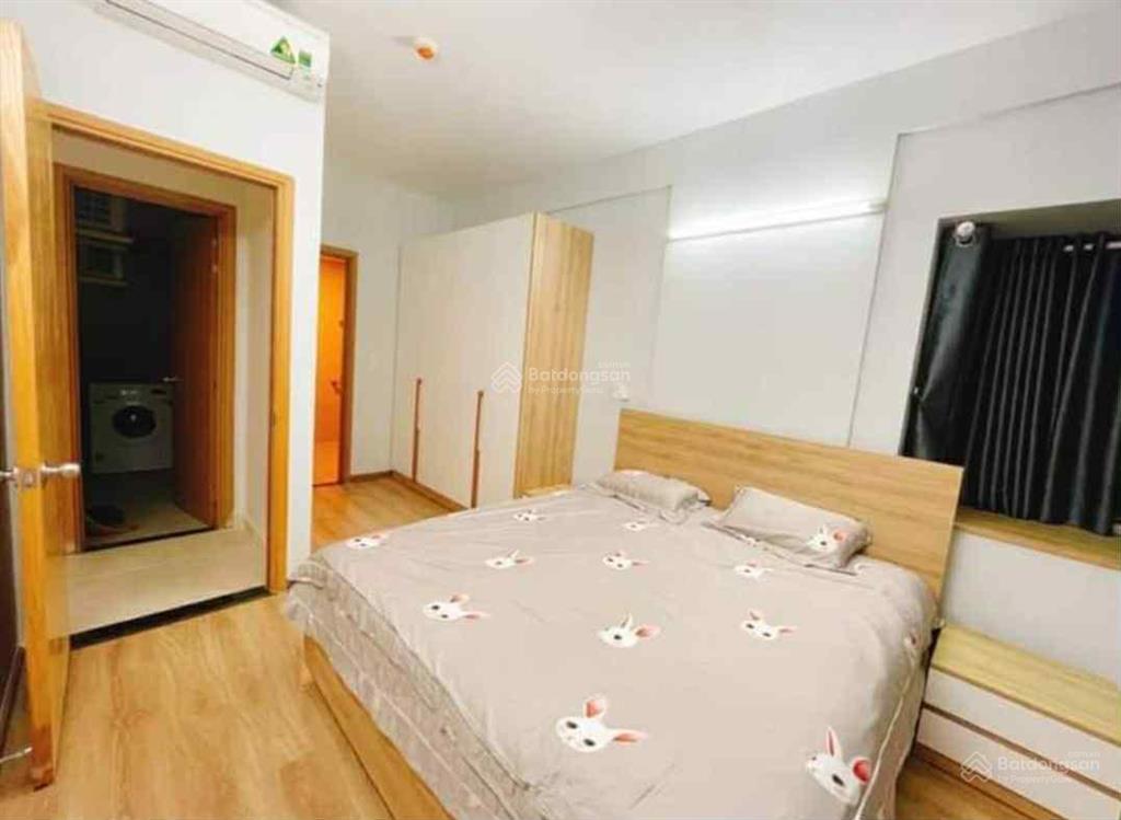 Cho thuê căn hộ 2pn tại chung cư charmington la pointe số 181 cao thắng q10 chỉ 18tr19tr/ tháng
