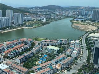 Bán căn hộ à la carte tầng cao, view thoáng, giá tốt nhất thị trường  giá chỉ 2.3 tỷ