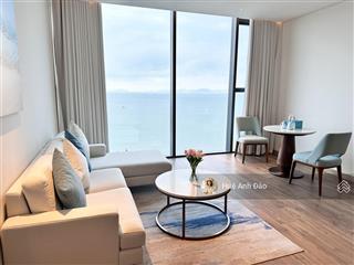 Bán căn 1n view full kính biển  mã 11 + 12, diện tích rộng 56.7m2  tầng cao trên 20  giá 3.5 tỷ