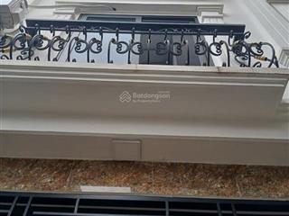 Bán nhà tô hữuhà đông 5 tầng  lô gócxây mớingõ nông, rộng oto vào được