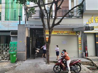 Bán nhà đường trần văn dư  đã thông ra đường trần quốc hoàn nhà ga t3, phù hợp kinh doanh, shr