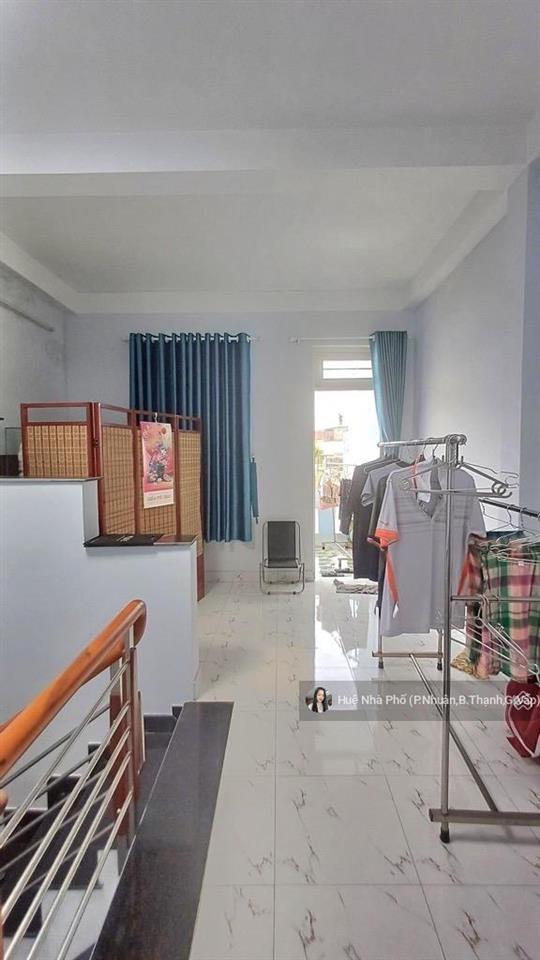 Sốc  nhà 50m2  4 tầng  xô viết nghệ tĩnh  bình thạnh  5.85 tỷ