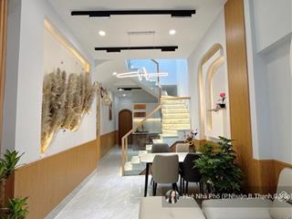 Xô viết nghệ tĩnh  55m2  sát mặt tiền full nội thất nhà đẹp ở ngay  bình thạnh nhỉnh 6 tỷ