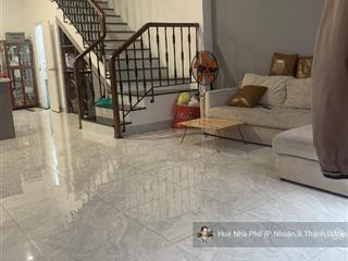 Trường sa  100m2  3 tầng  có phòng ngủ trệt  phú nhuận  13.5 tỷ