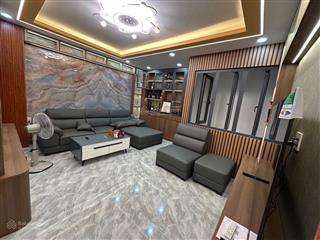 Huỳnh văn bánh  59m2  4 tầng btct  phú nhuận  chỉ 8,5 tỷ