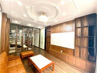 Ngõ nông, ô tô đỗ cửa, nhà mới, ful nội thất, gần trung tâm kiểm định xe. Ngõ 68 Nguyễn Văn Linh 30,2 m2  giá nhỉnh 5 tỷ