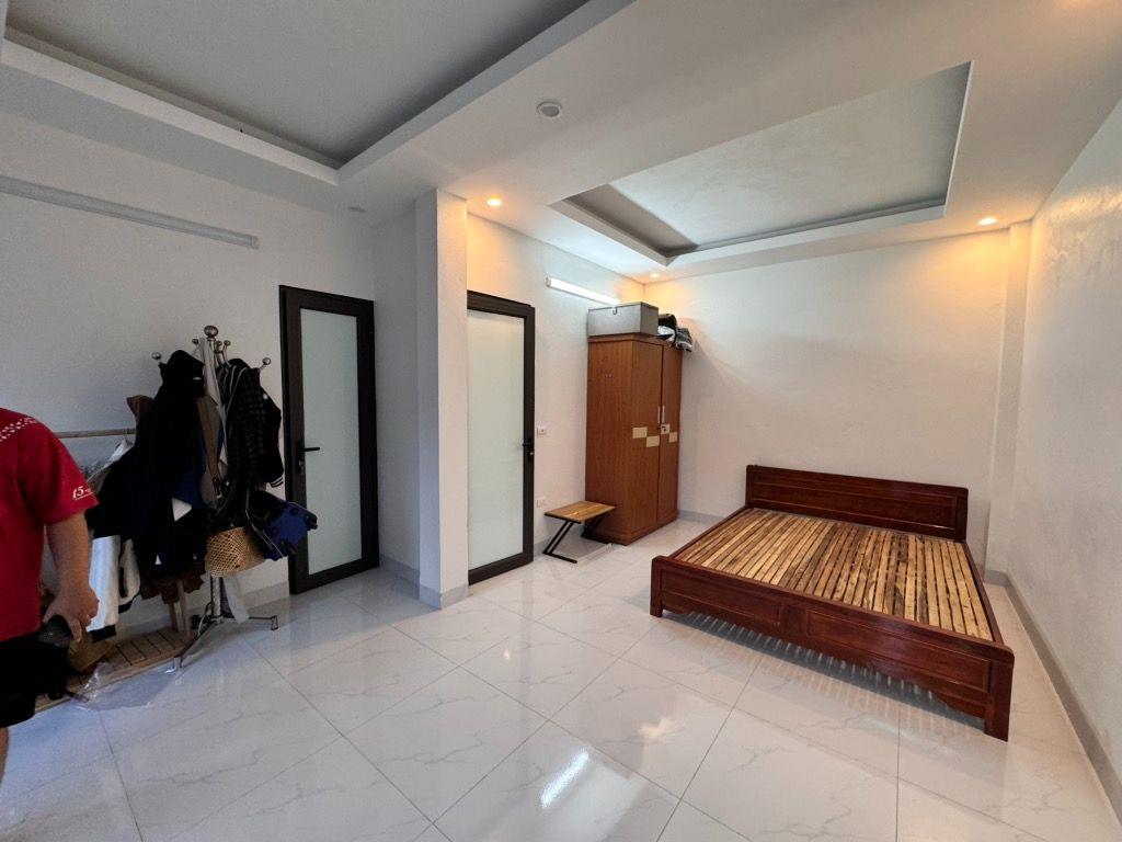 🌿 NHÀ MỚI ĐẸP – GẦN HỒ – NGÕ THÔNG – TIỆN ÍCH NGẬP TRÀN – Ở NGAY - CỰ KHỐI LONG BIÊN🌿