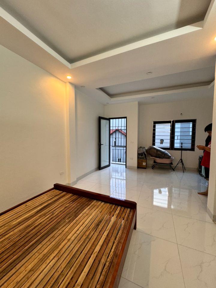 🌿 NHÀ MỚI ĐẸP – GẦN HỒ – NGÕ THÔNG – TIỆN ÍCH NGẬP TRÀN – Ở NGAY - CỰ KHỐI LONG BIÊN🌿