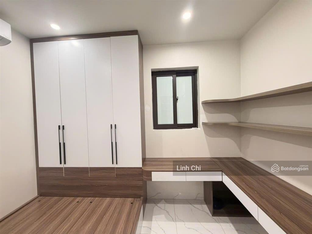 Chung cư n02 ngõ 84 chùa láng, cạnh hong kong tower. vị trí đắc địa.ảnh thật