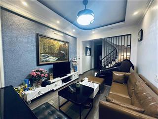 Cc cần bán gấp nhà tây mỗ 72m2, xây 4t đẹp, ô tô tránh, kinh doanh, vị trí đẹp ngay sát vincom