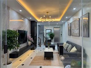 Bán gấp nhà 5 tầng phố xuân la tây hồ thang máy  full nội thất ngõ thông. giá 11.6 tỷ