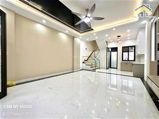 Nhà đẹp phương lưu  đường thông  ô tô vào nhà
