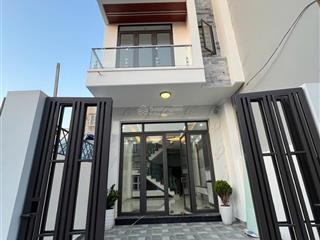 Căn độc lập  sân cổng  khúc hạo  60.9m2  3,75 tỷ