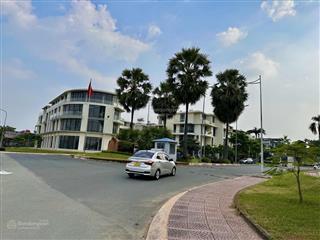 Cần bán lô đất biệt thự  khu dự án thời báo kinh tế  gần biệt thự villa park liên phường q9