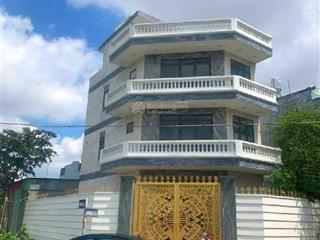Bán biệt thự đẹp giá tốt nhất khu vực ngay gametro làng đại học, ql1a dt 817.5=135,6m2 .nhỉnh 7 tỷ