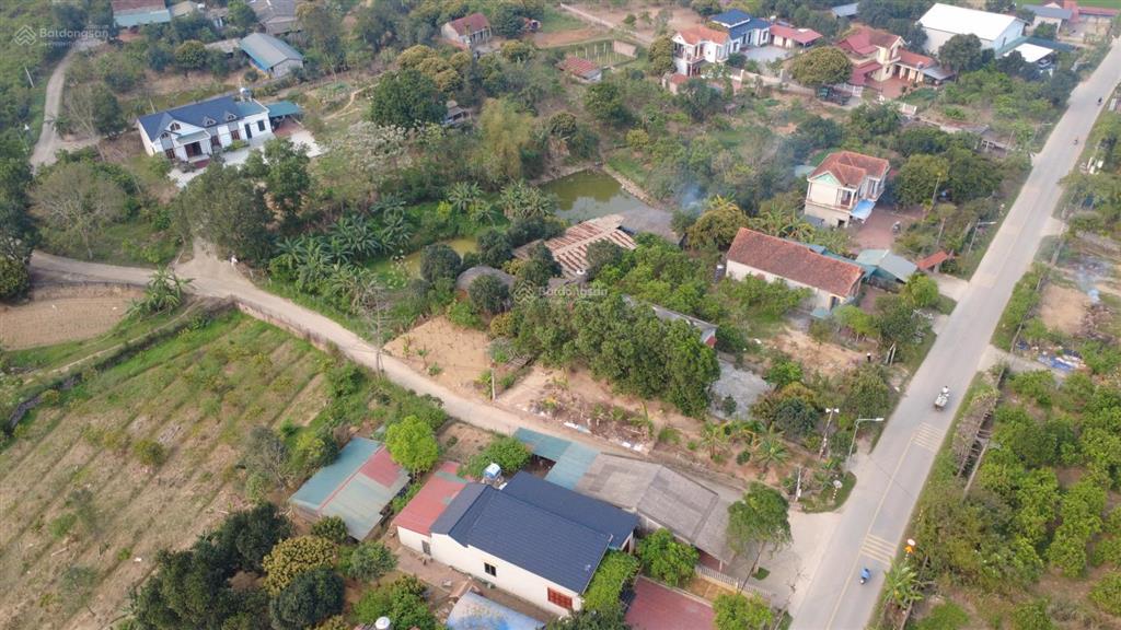 Cần bán lô đất full thổ cư trên đường tỉnh lộ 301 có thương lượng  với vị trí đất 2 mặt tiền