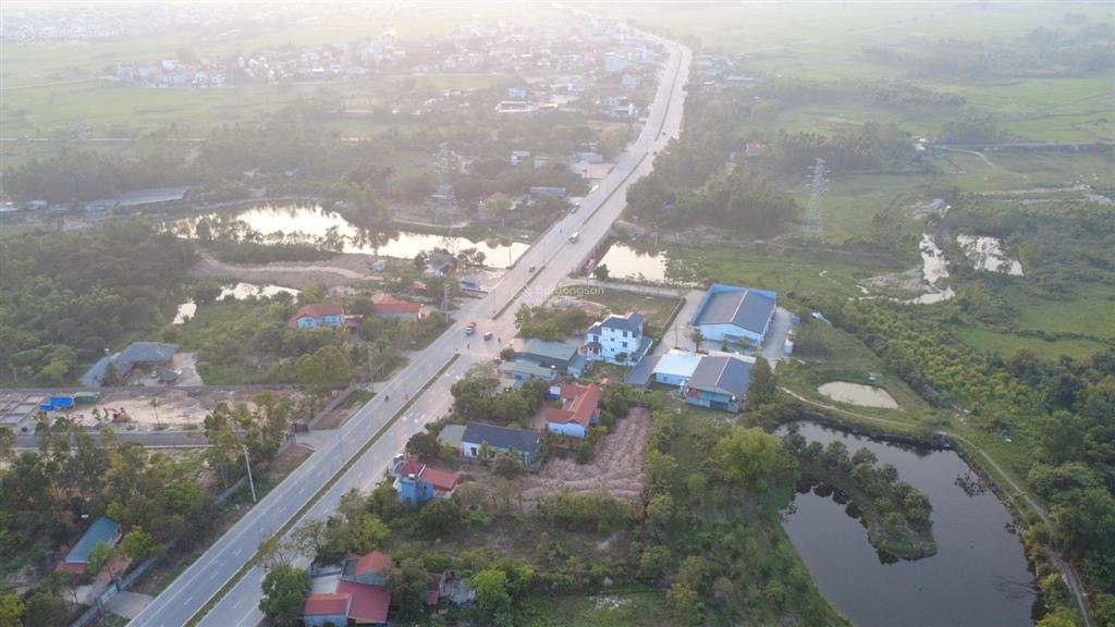 Cần bán đất sát hồ đại lải, nằm trên trục đường lớn 36m, giá chưa đến 15tr/m2 tại đại lải