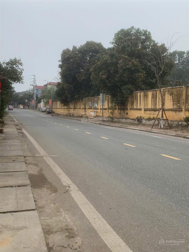 Bán đất mặt trường chinh, ngọc thanh, phúc yên, vĩnh phúc  full thổ cư 27 triệu / m2, 173.2 m2