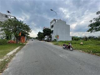 Bán đất tại khu dân cư phạm văn hai, bình chăn hai, bình chánh, 4,15 tỷ, 84,7m2 đẹp, nhiều tiện ích