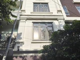 Bán nhà lk dịch vụ la khê hà đông phân lô vỉ hè ô tô tránh kd dt 45m*5t*4mt14,6 tỷ có thương lượng