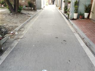 Bán đất ngọc thụy hiếm lô góc, 52m2, nở hậu, 2 mặt tiền 6.1 x8.2m có nhà c4. cạnh trường việt pháp