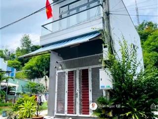 Bán nhà 2 tầng mặt tiền view biển trần phú  giá đầu tư chỉ 7,7 tỷ