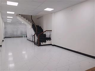 Chính chủ cho thuê nhà 4 tầng mỗ lao, hà đông  làm văn phòng, giá tốt