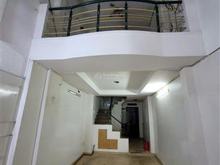 Mặt tiền nguyễn chí thanh quận 10  kinh doanh sầm uất 4 tầng  chỉ 21 tỷ.