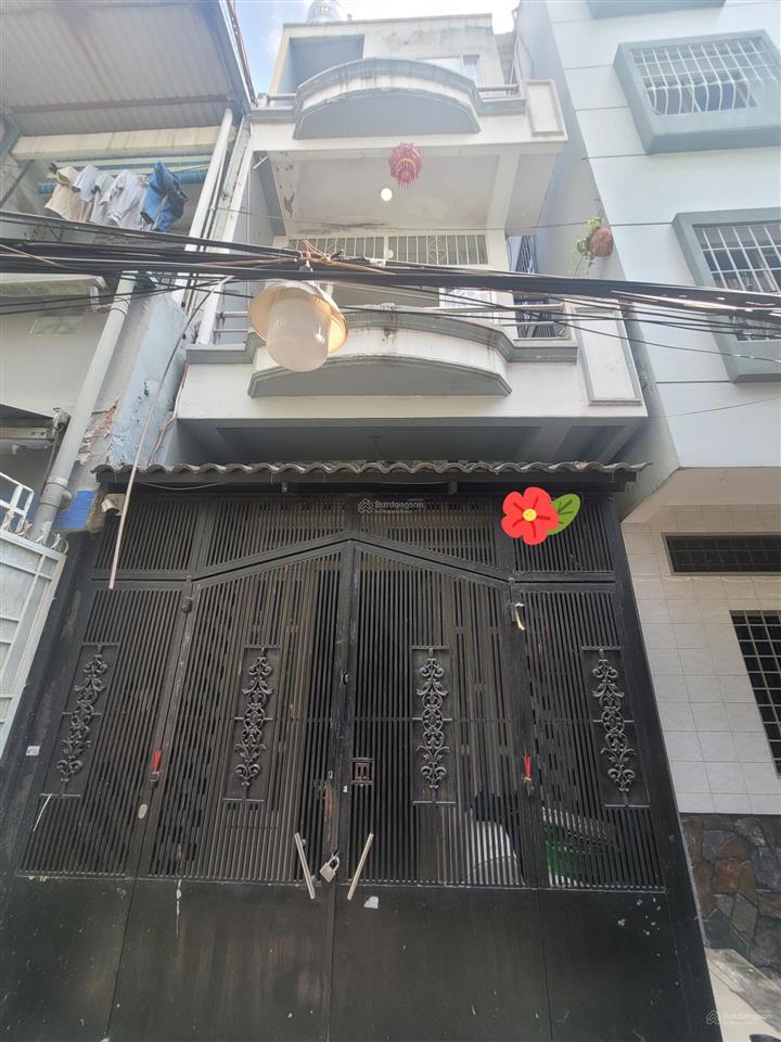 Hàng ngon! chỉ 7.2 tỷ vĩnh viễn p.8 q.10  3 tầng xe hơi tới nhà khu an ninh, dân trí cao