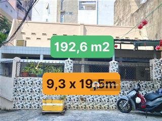 Bán nhà đường cầm bá thước phú nhuận,dt 192m2, ngang dài 9,3x19,5m, xây biệt thự, chdv, giá 25,8ty