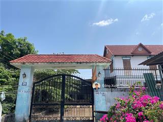 Một số nhà đất to rộng nghỉ dưỡng ở quận 9, có thổ cư, làm nhà vườn hết ý, giá đang rất ngộp rẻ