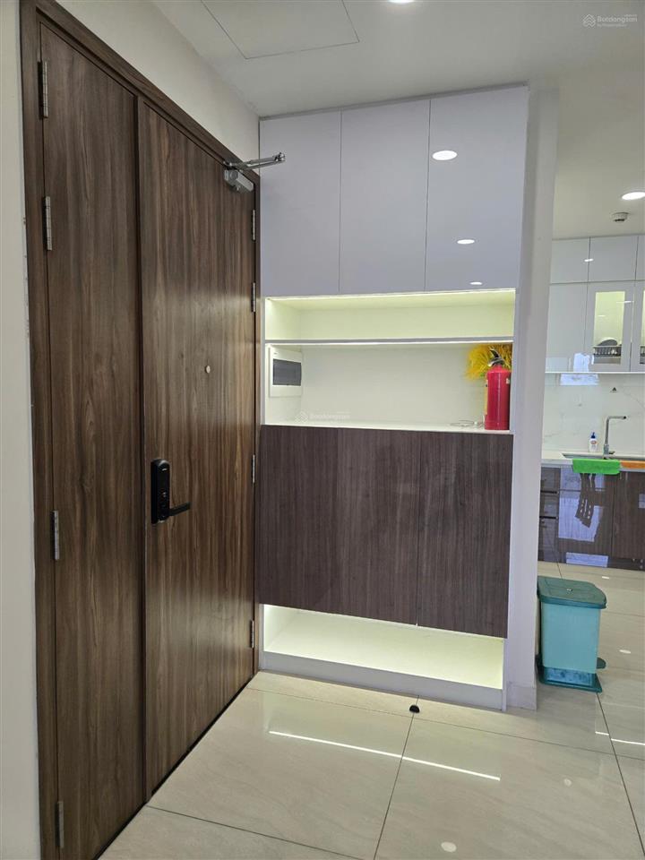 Hàng hiếm tại park legend, 18 triệu, 100m², 3pn, 2wc, tân bình, view cv. còn bớt lộc