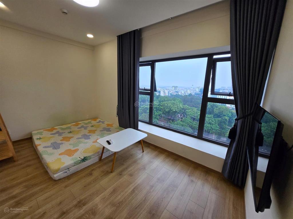 Hàng hiếm tại park legend, 18 triệu, 100m², 3pn, 2wc, tân bình, view cv. còn bớt lộc